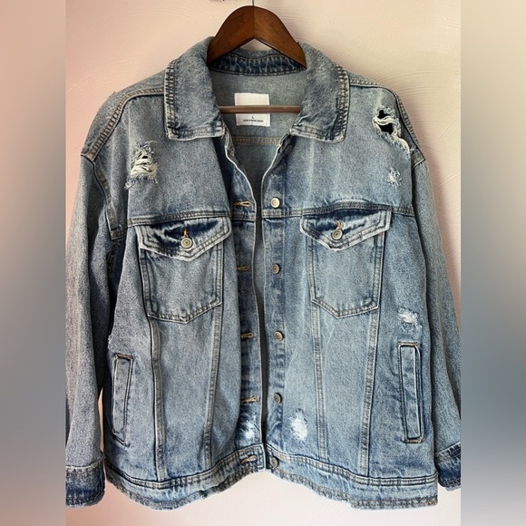Celebrity Pink Women’s Size L Denim Distressed Jacket - Picture 1 of 3